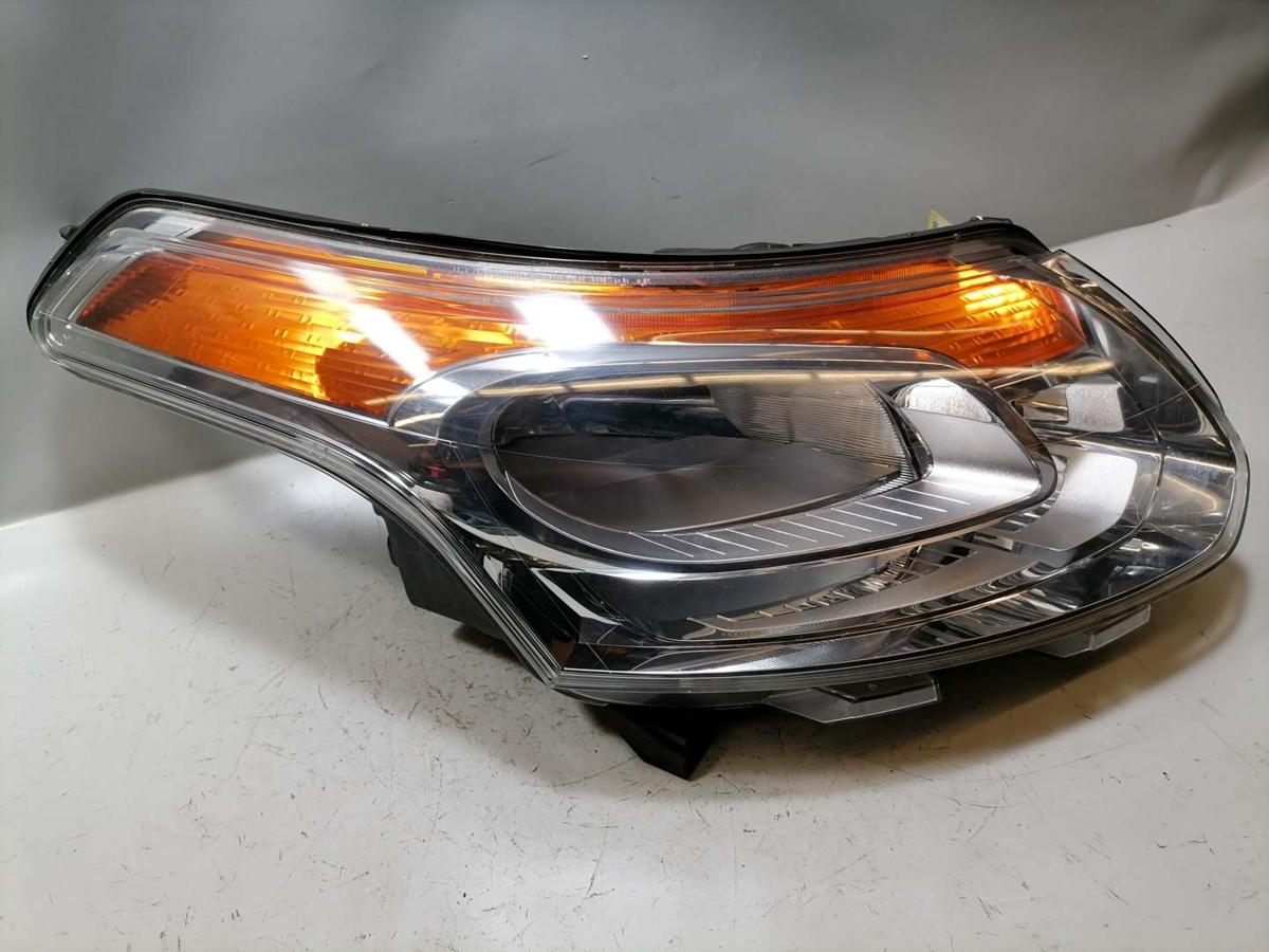 Citroen C3 Picasso original Scheinwerfer vorn rechts Halogen Bj.2010